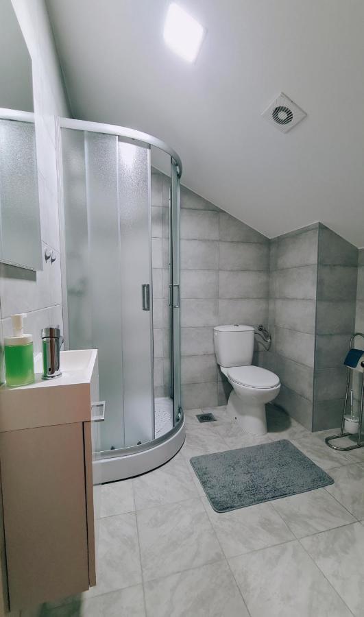 Apartman Castle Tusilovic Eksteriør billede